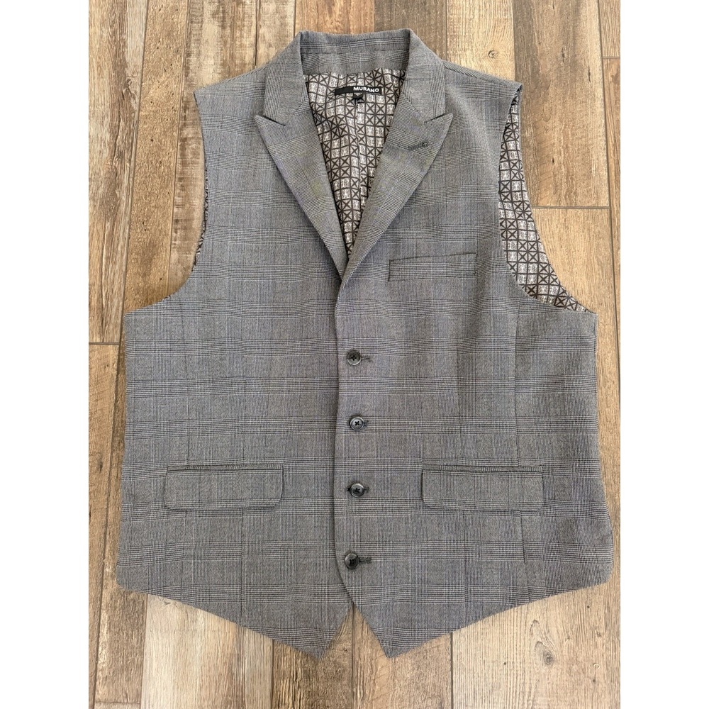 Murano Mens Vest in gray